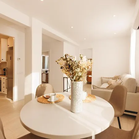 Bravissimo Jaume I Penthouse Apartment *